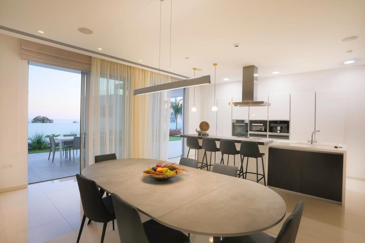 Sea Pearl Beachfront Villas - Breeze Ajía Nápa Eksteriør bilde